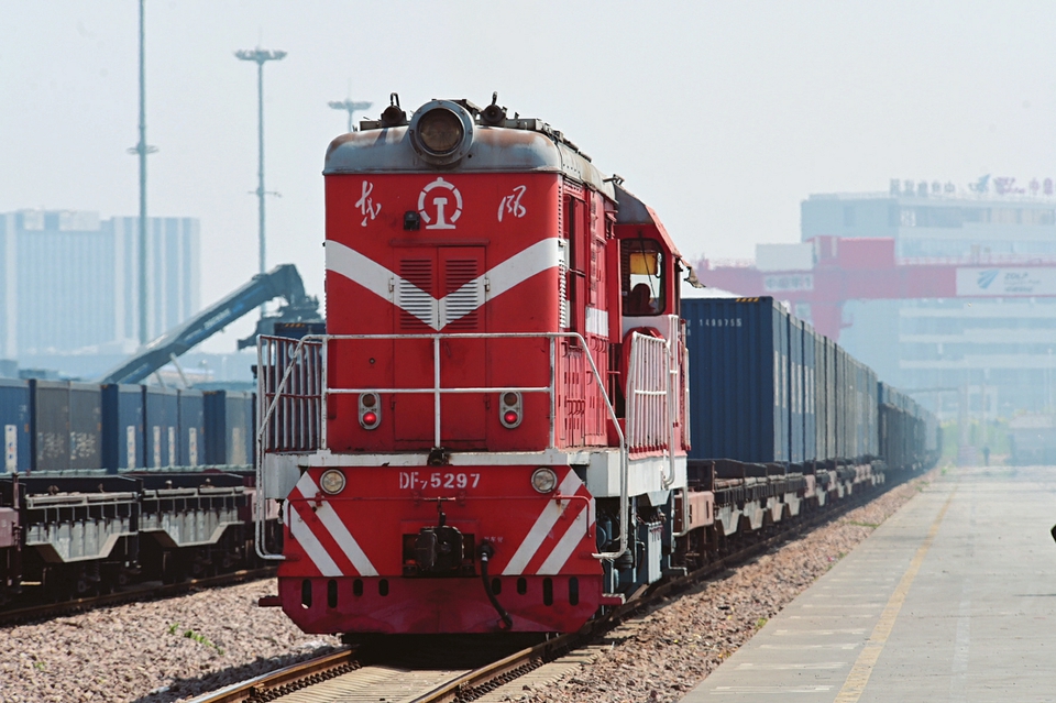 Shanxi integrates domestic, foreign trade development