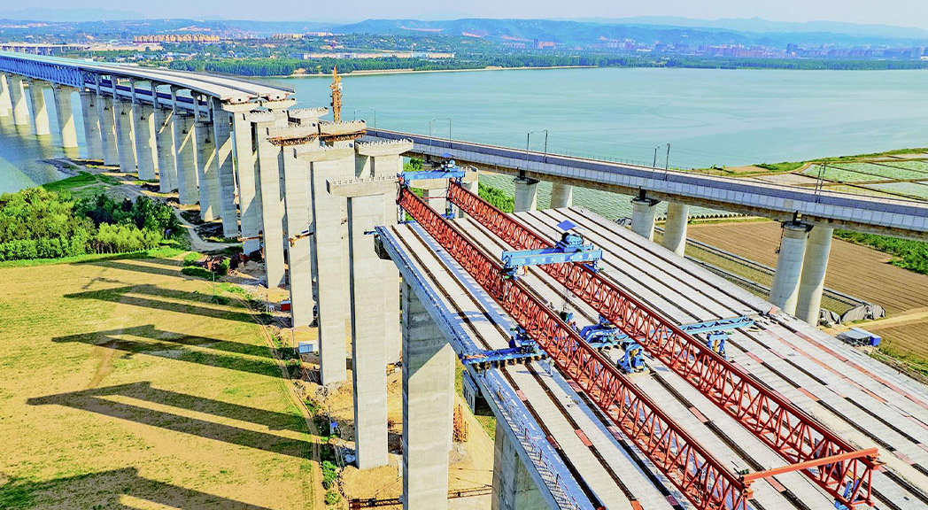 Green technology used to build roads linking province's tourist sites