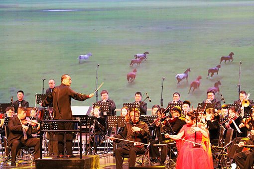 Concert in Datong heralds upcoming festivals