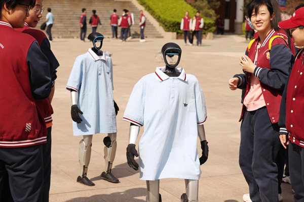 机器人2_副本.jpg
