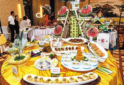 Datong celebrates its first daylily culinary festival